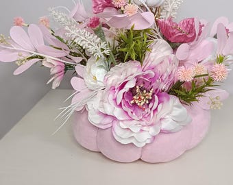Pink Velvet Pumpkin Floral Arrangement, Shabby Chic Autumn Centerpiece, Faux Flower Pumpkin Bouquet, Romantic Pastel Fall Decor, Coquette Ae