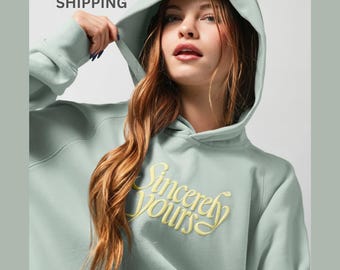 Bluza z kapturem Salish Matter Sincerely Yours - Bluza z kapturem Salish Matter - Damska szara bluza z kapturem - Ręcznie robiona bluza z kapturem - Szara bluza z kapturem Sincerely Yours