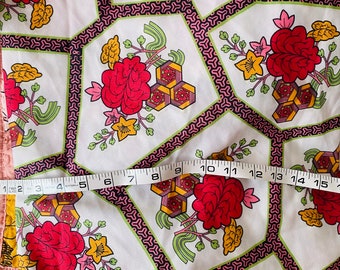 Tissu hippie boho hippie vintage en polyester, roses florales mod groovy des années 60, 2,75 mètres