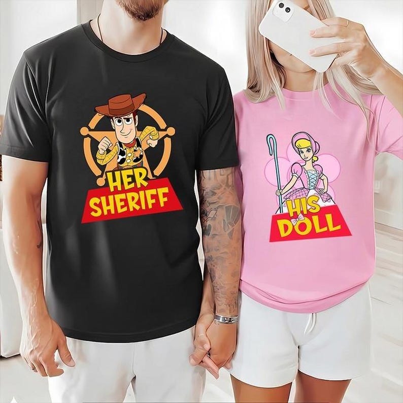 Toy Story Couple Woody And Bo Peep Shirt, Her Sheriff His Doll Shirt Disneyland Couple Shirt Disneyland Valentine Sweatshirt Honeymoon Shirt afbeelding 3