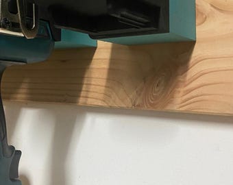Makita Väggmonterad Hållare för Trimfräs | Förvaring av garageverktyg