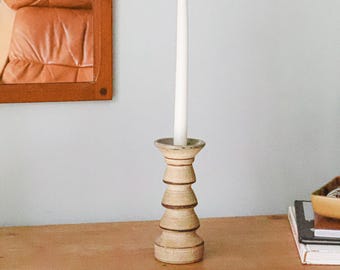 Portavelas de cerámica - Estilo pilar, color crema moteado - Decoración rústica hecha a mano