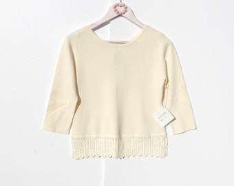 JOSEPH A.... Soft Ivory w/Thick Lace Trim Sweater Top ... L