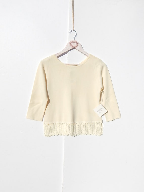 JOSEPH A.... Soft Ivory w/Thick Lace Trim Sweater Top… - Gem