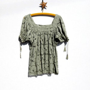 CAMPESINA MEXICANA Blusa de malla superpuesta estilo boho hippie