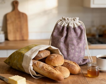 Beeswax Lined Bread Bag, Floral Linen Cotton Bread Keeper, Reusable Kitchen Storage, 17” x 12”