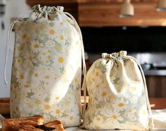 Beeswax Bread Bag, Reusable Linen-Cotton Sack, Zero Waste Kitchen Pouch, Daisy Print