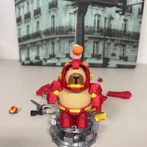 Iron Man Capybara 3D Printed Figure with LED Base - Funny Desk Decor 画像 2