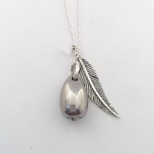 Feather Cremation Urn Necklace/ Urn Jewelry/ Pet Urn Necklace/Human Ashes Jewelry/Memorial Jewelry/Ashes Necklace/Pet Urn/Ashes Keepsake