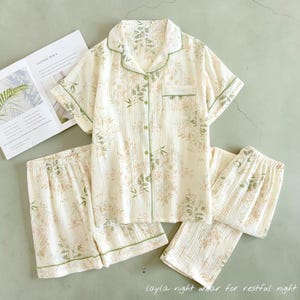 Conjunto de pijama de algodón floral para mujer / Ropa de dormir ligera de verano / Ropa de estar por casa transpirable con botones / Ropa de dormir