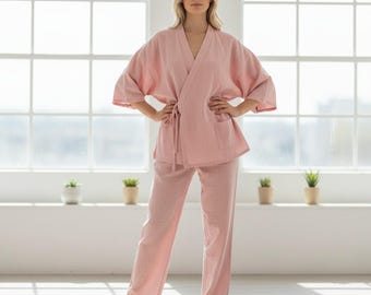 コットン着物風パジャマセット｜ユニセックス 和風ラウンジウェア｜オールシーズン対応の柔らかな寝間着