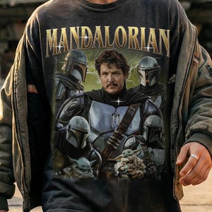 Vintage Mandalorian Shir,t Din Djarin Grogu Star Wars-skjorta, This Is The Way-skjorta, Pedro Pascal Star Wars-tröja, Disneyland Mandalorian-skjorta bild 1