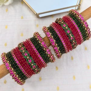 Ensemble de bracelets de mariée Kundan faits main | Bijoux de mariage traditionnels indiens en verre rose et vert