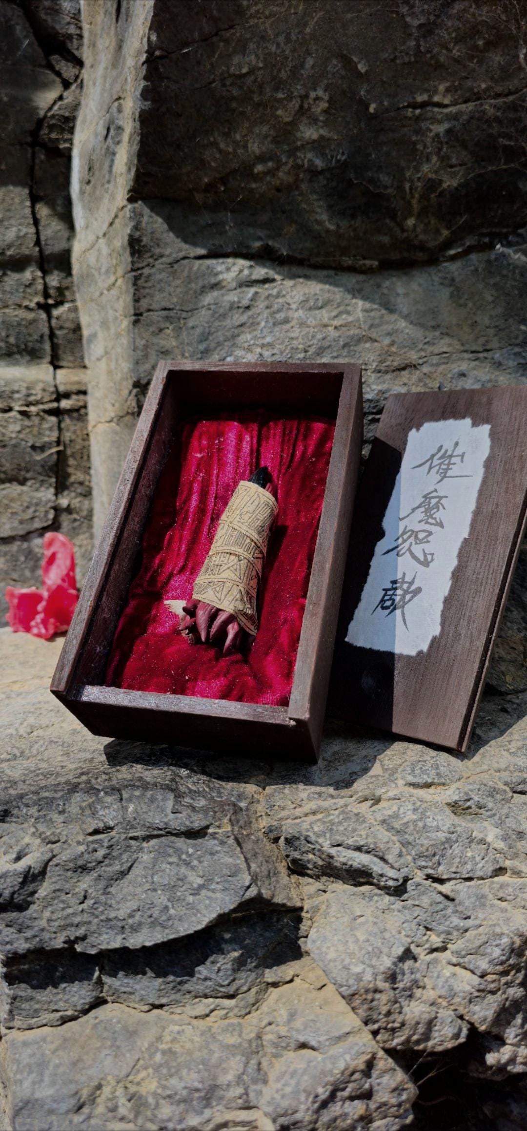Cursed Relic Box Cursed Finger Artifact Display Box – Sealed Relic Case, Sorcerer Object ...