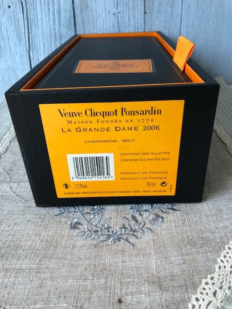 Veuve Clicquot Ponsardin, box for Bottle of Champagne Orange and Black 2006, Unique, Rare. image 4