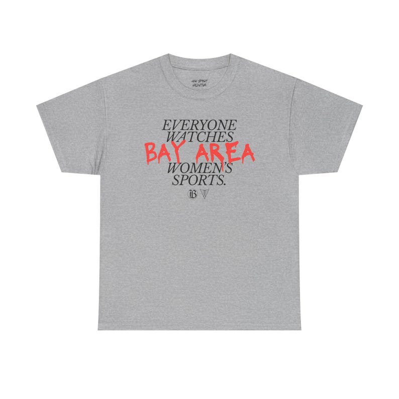 Maglietta unisex Bay FC e Golden State Valkyries (Papavero) - Tutti guardano gli sport femminili della Bay Area immagine 7