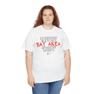 Maglietta unisex Bay FC e Golden State Valkyries (Papavero) - Tutti guardano gli sport femminili della Bay Area immagine 4