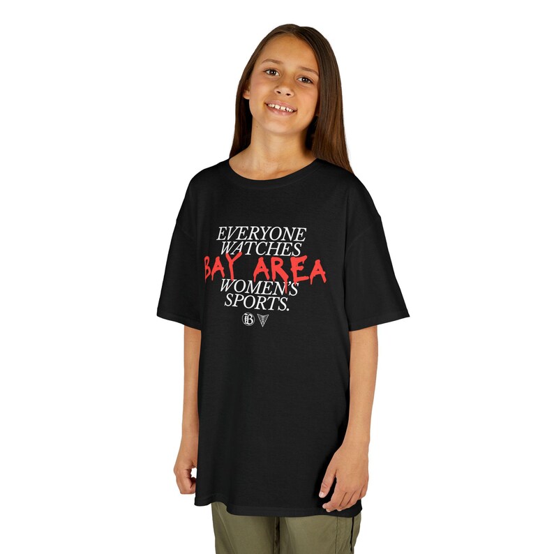 Youth | Everyone Watches Bay Area Women's Sports | Bay FC and Golden State Valkyries Tee (Poppy) zdjęcie 2