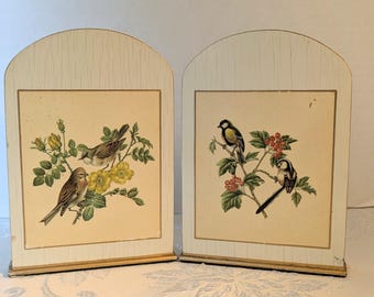 Vintage English Bird Bookends Set Cottage Floral Gold Trim Cream Wood Look Shelf Decor Shabby Chic Farmhouse Birds Pair