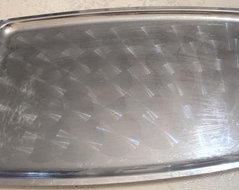 Vintage verzilverd dienblad met gebloemde handgrepen | Grote rechthoekige butlertray | Leuk decor voor Hollywood Regency
