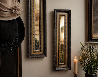 Espejos de pared Turner vintage de mediados de siglo, estilo moderno, con marco dorado y negro (par), fabricados en EE. UU.