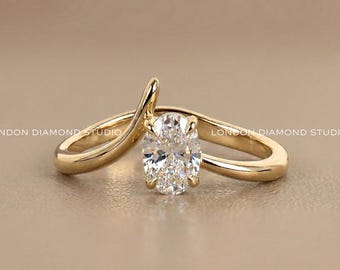 Oval Lab-Grown Diamond Engagement Ring, Twisted Band, 0.5 CT, Minimalist Gold Promise Ring