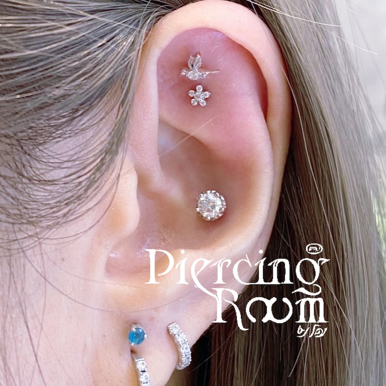 Gold plated Flower Gems Screw flat back Tragus, Dainty earring,Cartilage earring,Tragus piercing,Helix piercing image 4