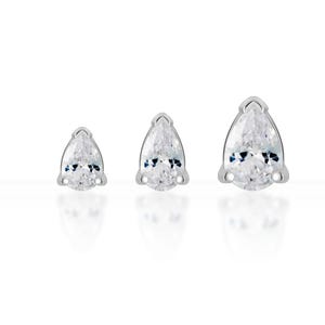 Single M Teardrop CZ SCREW flat back Tragus/lip/medusa/cartilage/helix/Monroe piercing (1pc)
