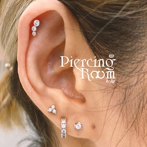 Three Stones Curved SCREW Flat Back Tragus, Cartilage, Conch, Helix piercing, Lobe Piercing