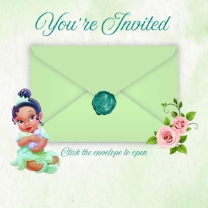 Może przedstawiać: Jasnozielona karta zaproszenia z napisem "You're Invited" w ozdobnej czcionce. Karta zawiera jasnozieloną kopertę z turkusową pieczęcią woskową, postać z kreskówki i różowe róże.