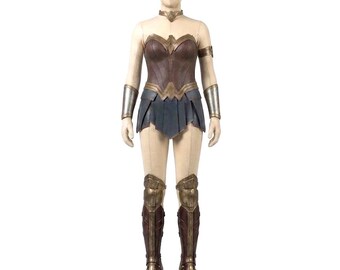 Conjunto de armadura de Wonder Woman para cosplay - Disfraz completo de cuero hecho a mano - Traje - Inspirado en la Liga de la Justicia para Halloween y convenciones