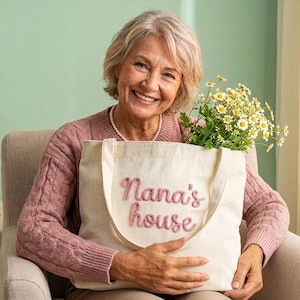 Personalized Mothers Day Gift Bag, Custom Chenille Name Corduroy Tote, Corduroy Work Purse, Bridesmaid Proposal, Spring Travel Bag