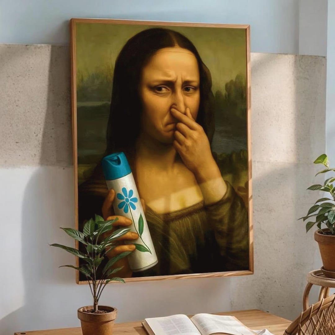 Funny Mona Lisa Bathroom Wall Art Stinky Spray Meme Canvas Print ...