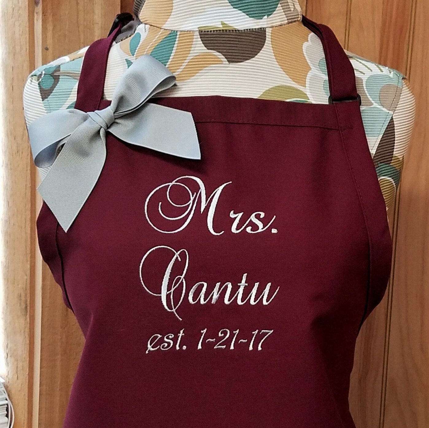 SALE Personalized Apron Monogram Apron for Bride Wedding Etsy