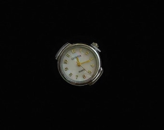 Vintage Round Quartz Watch Ring,Minimalist Antique Alloy Mini Dial Finger Jewelry, Retro Nostalgic Daily Statement Ring,Punk Style Accessory