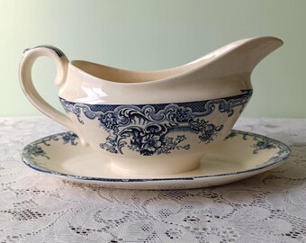Antieke Boch Frères Keramis Sauskom | Blauwe Transferware Ironstone | Flow Blue-servies