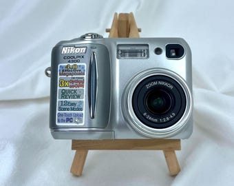 Nikon Coolpix 3100 デジタルカメラ 3.2 MP 3倍光学ズーム ニコン