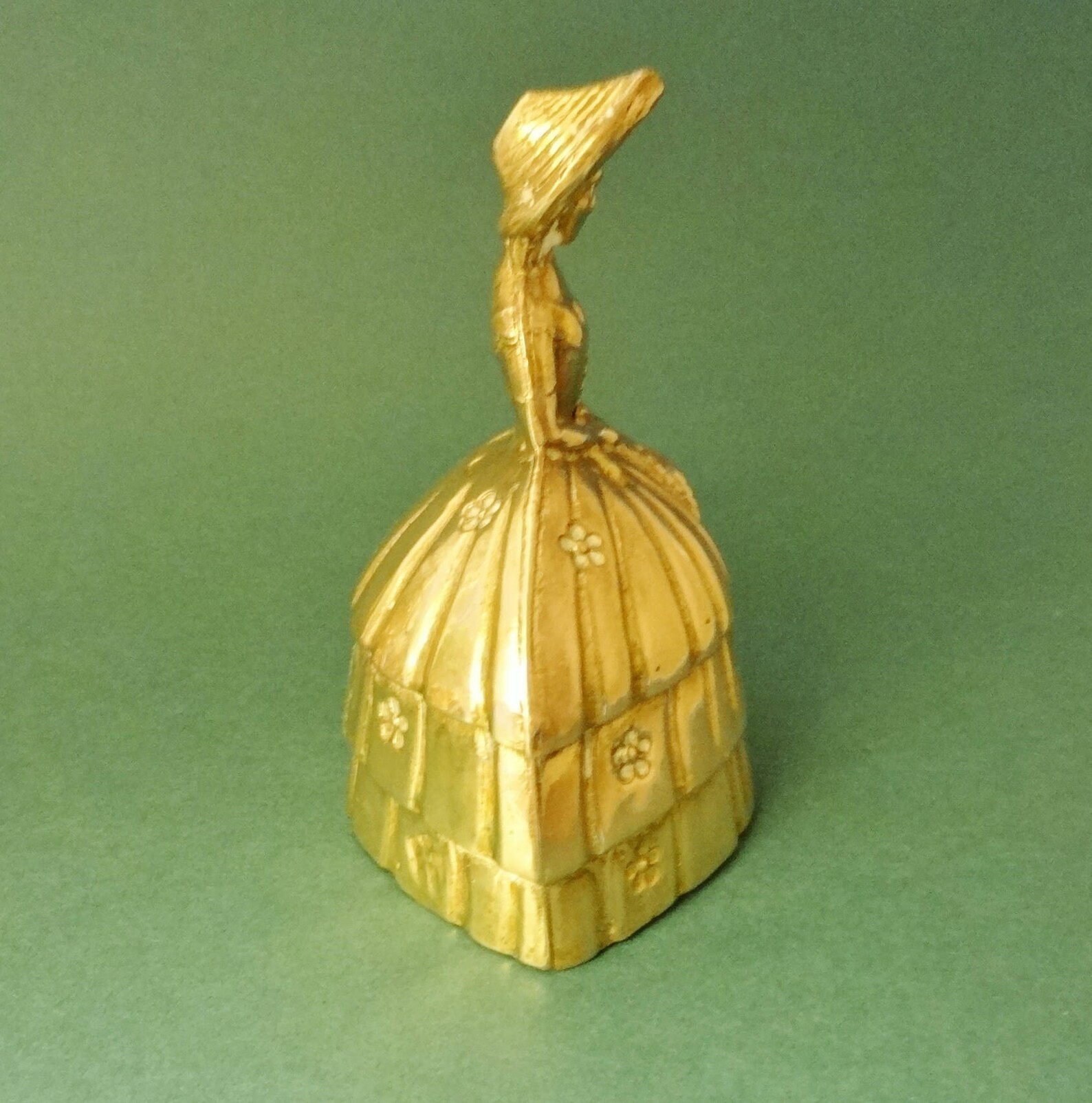 VICTORIAN LADY BELL Solid Cast Brass Dinner Bell With Lovely Resonant Tone Collectible Bell Etsy