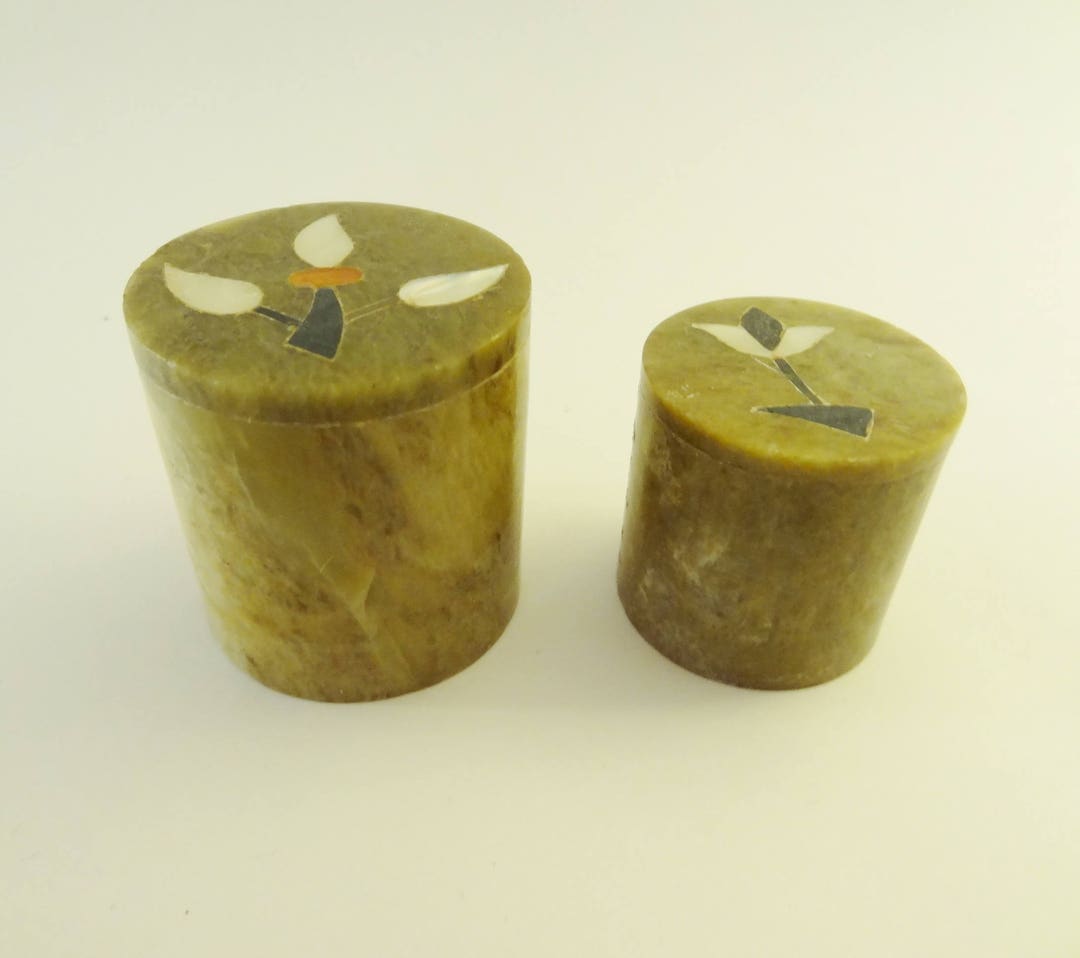 2 SMALL STONE BOXES With Flowers of Mother-of-pearl & Other Colored ...