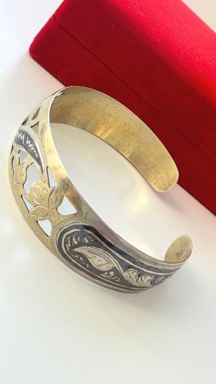 Kubachi jewelry - Etsy 日本