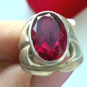 Anillo soviético antiguo de rubí, plata 875, anillo llamativo de la URSS, piedra roja grande, joyería soviética