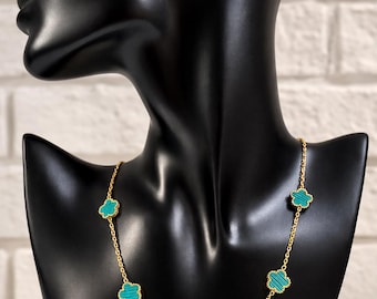 Collana con trifoglio verde in acciaio inossidabile color oro per donne alla moda