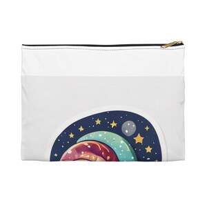 Neceser de maquillaje con diseño de Slugging, neceser divertido para la rutina nocturna, regalo para amantes del cuidado de la piel, neceser de viaje estético, regalo para el autocuidado. imagen 4