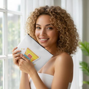 Lustige Sonnencreme Make-up-Tasche, Sonnencreme Kosmetiktasche, Sonnencreme Geschenk, Kosmetikerin Geschenk, Self Care Pouch für Sie Bild 2