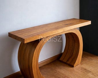 Handbearbeiteter Konsolentisch aus Nussbaum, skulpturaler, moderner Akzenttisch im Eingangsbereich