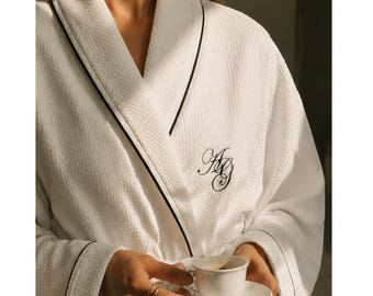 Luxury Personalized Embroidered Robe for Women,Custom Name Bridal Bathrobe, Bridesmaid Gift, Wedding Morning Spa Robe, Cotton Waffle Kimono