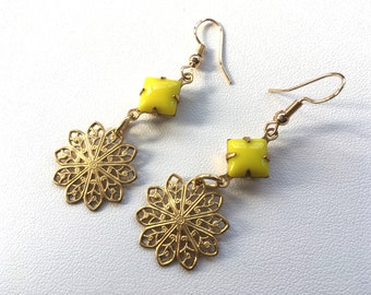 Yellow and brass dangle earrings, Filigree earrings, Pretty lightweight earrings, Vintage glass and brass handmade art deco earrings