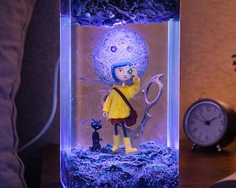 Coraline – Handmade Epoxy Night Light, The Fantasy Girl Resin Lamp, Magical Adventure Scene, Unique Desk Decor, Gift for Her