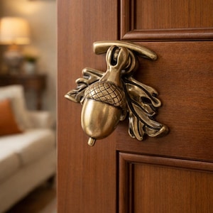 Puxador de gaveta retrô em formato de bolota – liga de zinco com acabamento em latão escovado