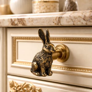 Tirador de conejo de latón antiguo / Pomo de armario retro macizo, tirador de cajón, accesorio decorativo para el hogar hecho a mano